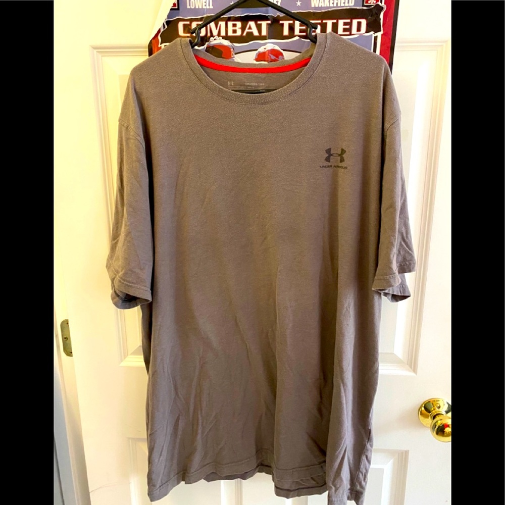 Under armour shirt